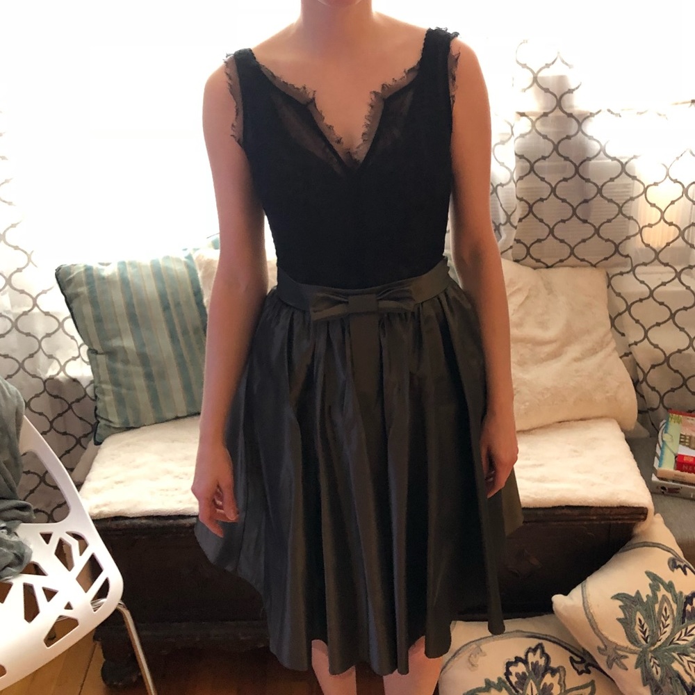 Nicole Miller Black Lace Cocktail Dress Size 2
